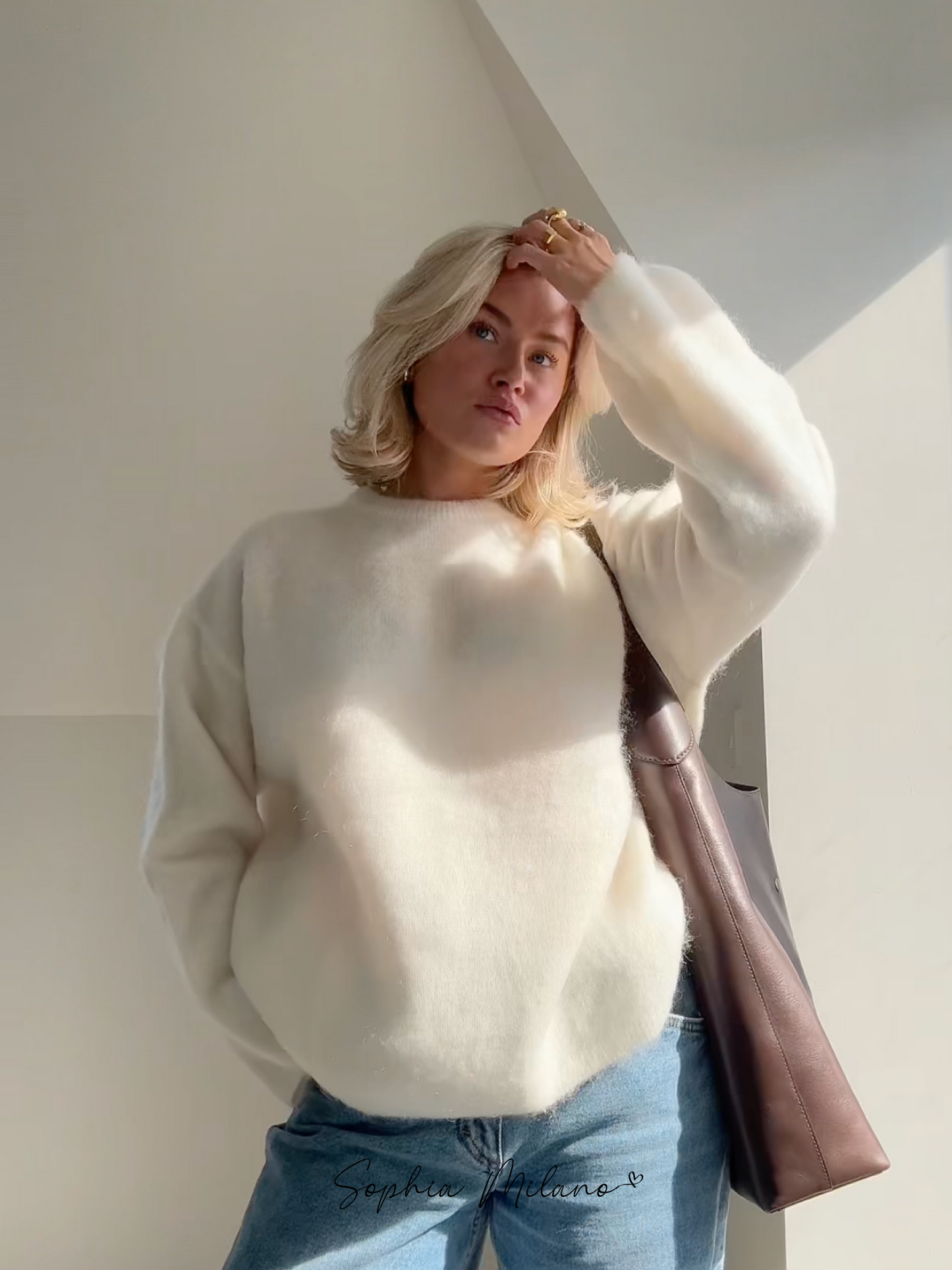 Amara| Viral Crewneck sweater
