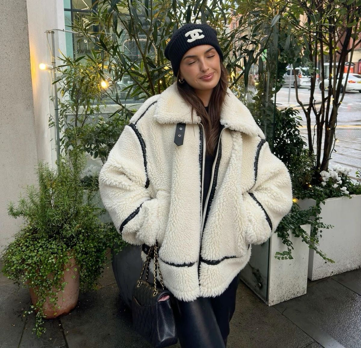 Hanna- Trendy Teddy Coat